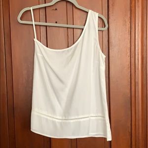 One shoulder top